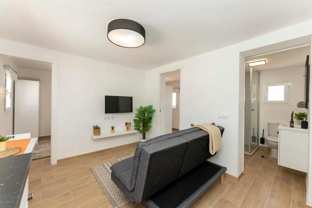 Apartamento 2 Dormitorios Cerca De La Playa En Casco Historico Estepona 0*,
