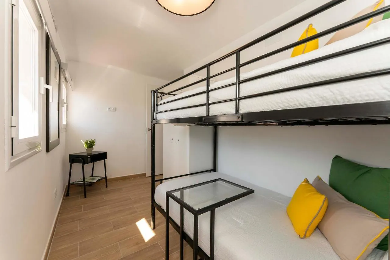 Apartamento 2 Dormitorios Cerca De La Playa En Casco Historico Estepona 0*,  Spain